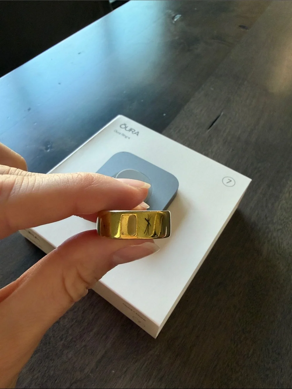Oura Ring 4 Size 7 - Gold ring, Charging Dock with brand new charging cord